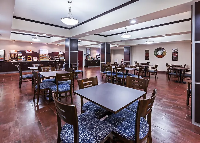 Holiday Inn Express & Suites Cleveland By Ihg