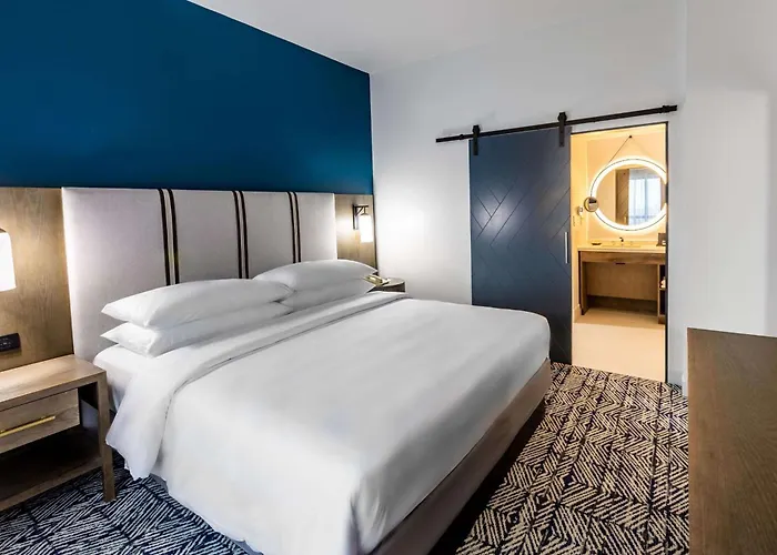 The Chifley Houston, Tapestry Collection By Hilton